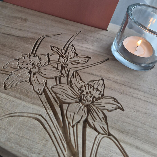 Moodplank Narcissen, Medium